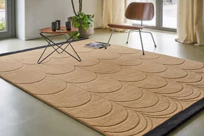 Serge Lesage – Proto Frou-Frou Praline 170x240 cm | Susty