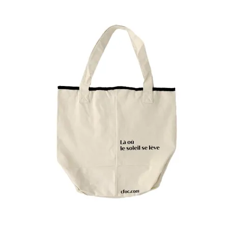 Tote bag