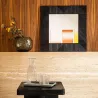 Wabi - Miroir carré en bois, rotin et verre noir