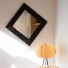 Wabi - Miroir carré en bois, rotin et verre noir