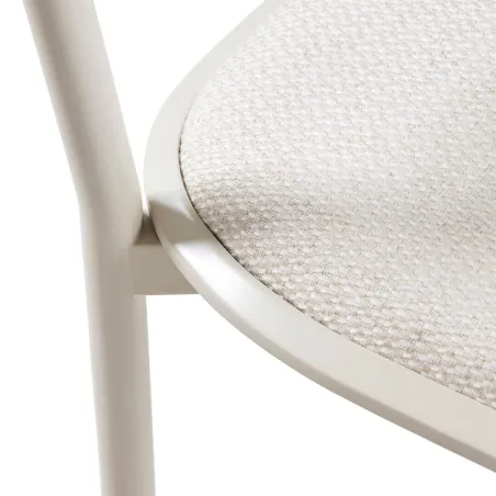 Signature - Chaise en chêne laqué sable