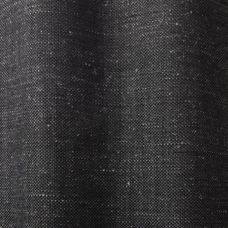 Tissu dont la texture a un aspect changeant et flammé
