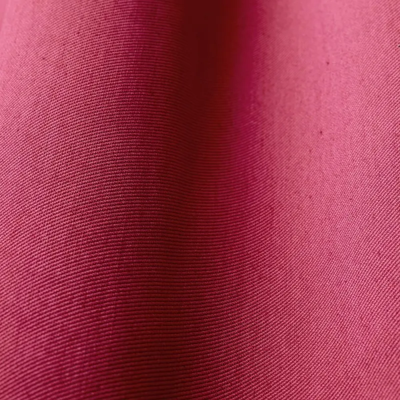 Toile dont la texture joue avec la lumière