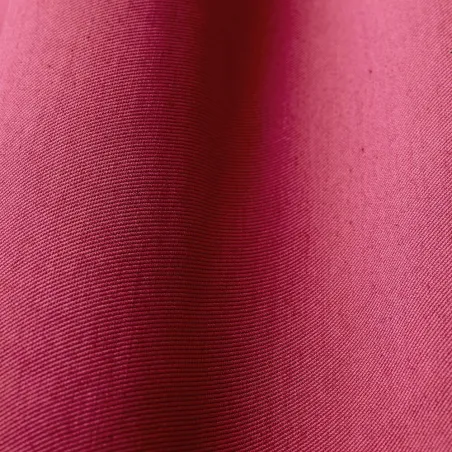 Toile dont la texture joue avec la lumière
