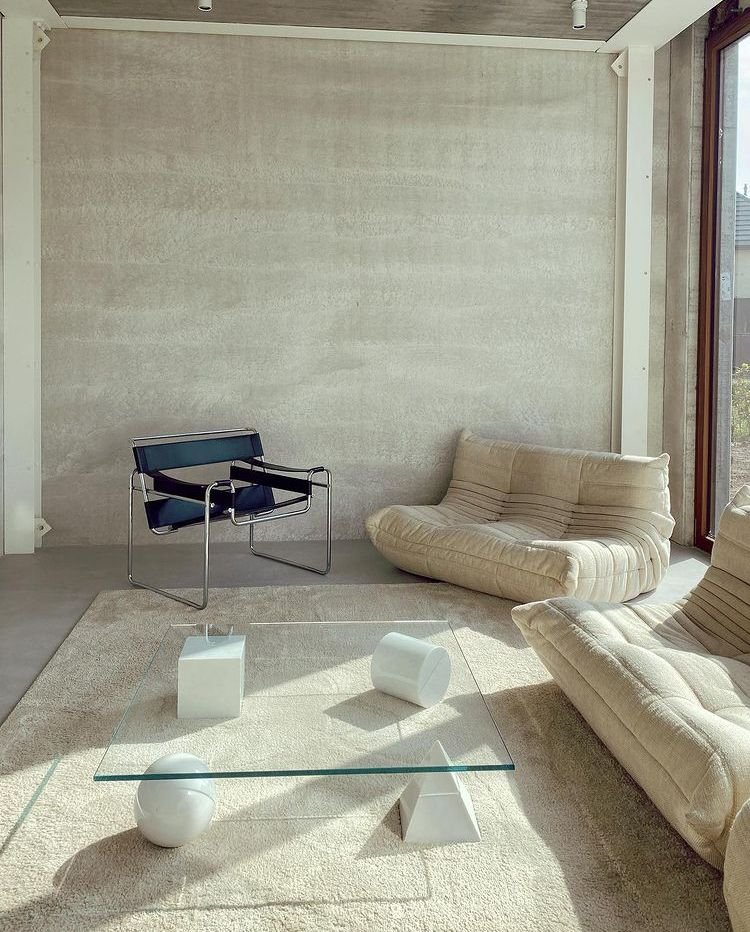 Reborn : Redonner du sens au mobilier, entre héritage et modernité